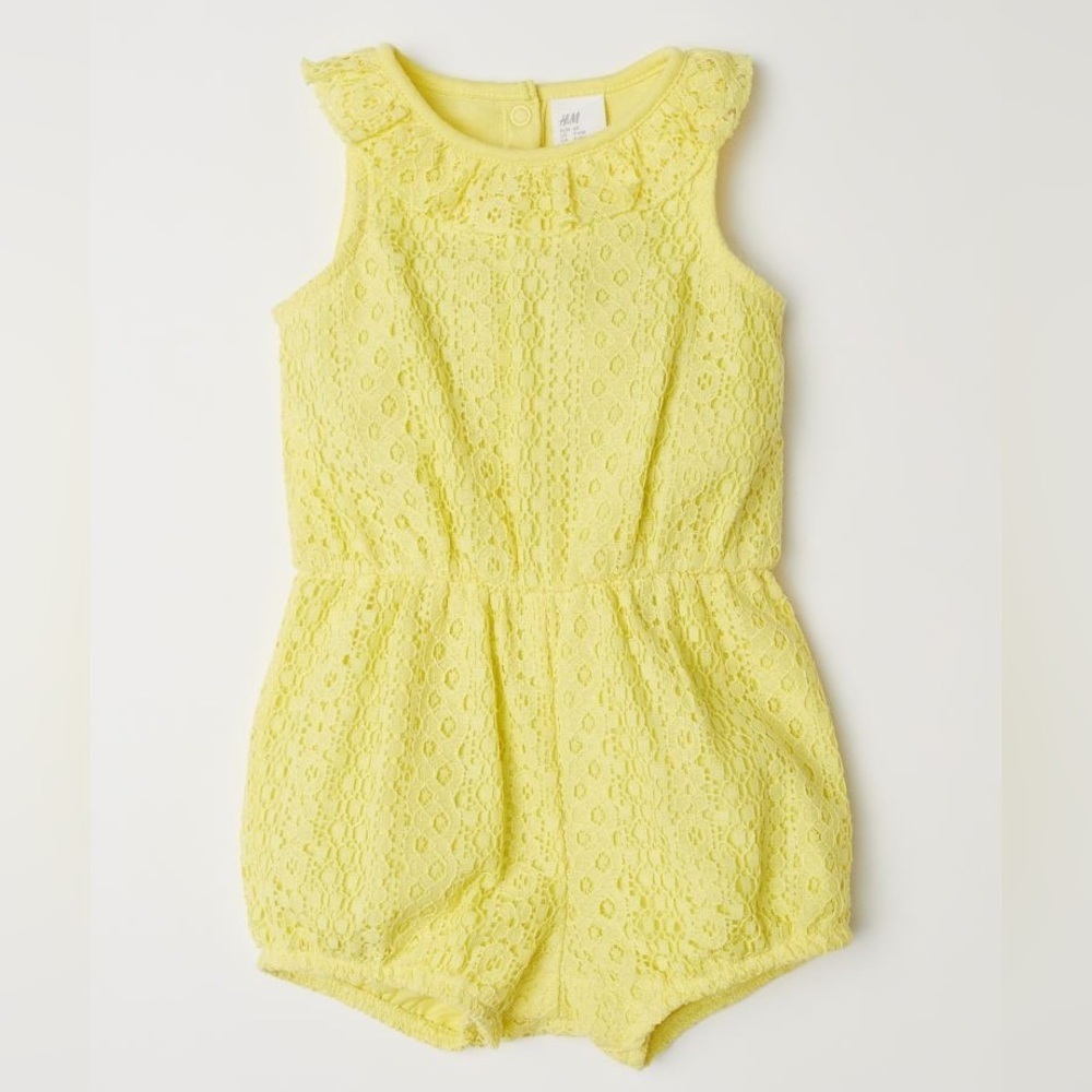 H&M Lace Romper Suit 12-18 months baby girl romper
EUC